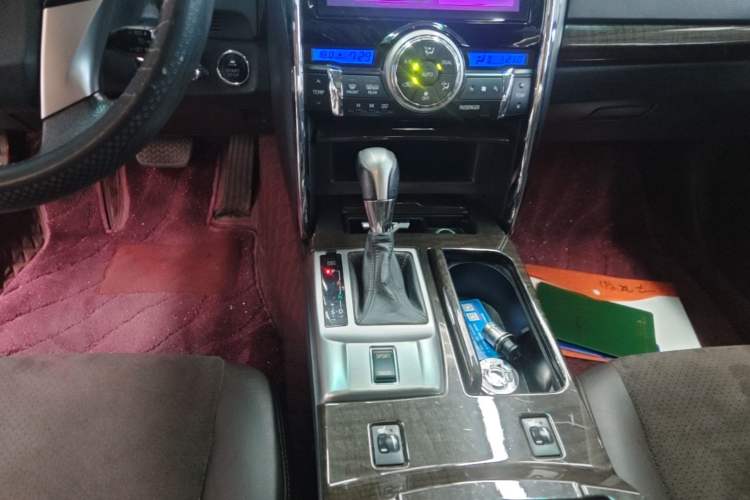 Used Toyota Reiz 2013 2.5V Shangrui Edition Gear Lever