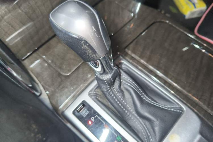 Used Toyota Reiz 2013 2.5V Shangrui Edition Gear Lever