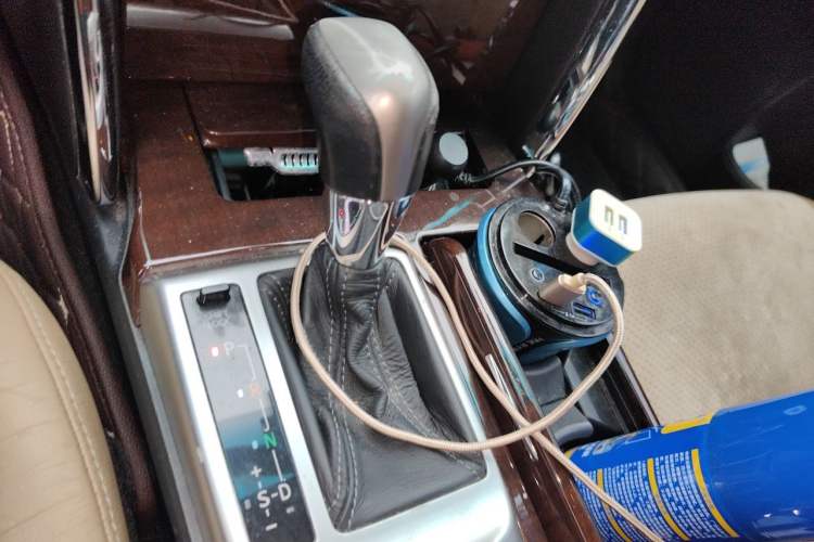 Used Toyota Reiz 2013 2.5V Shangrui Navigation Edition Gear Lever
