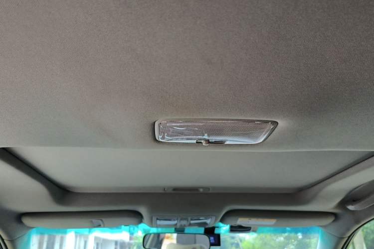 Used Toyota Reiz 2013 2.5V Shangrui Edition Headliner