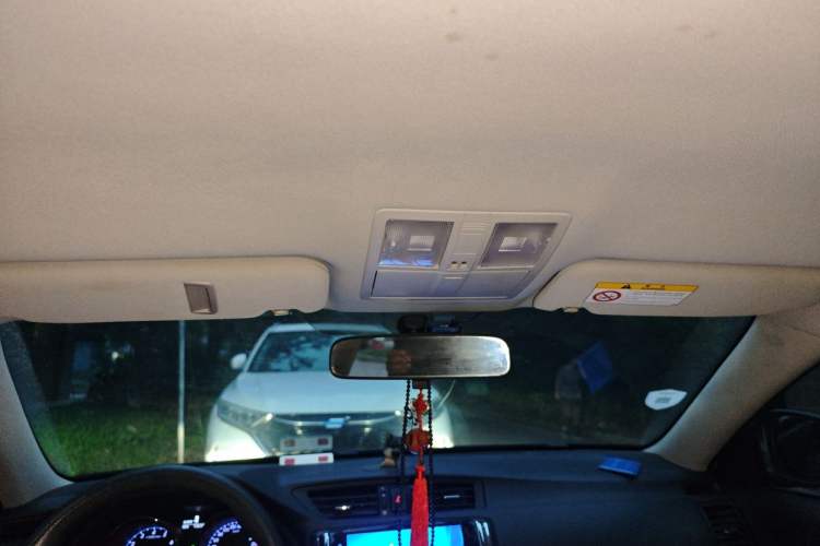 Used Toyota Reiz 2013 2.5S Elite Edition Headliner