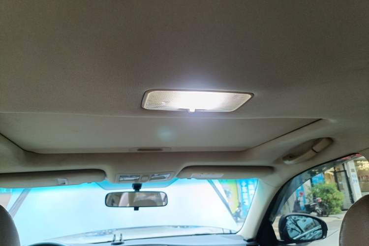 Used Toyota Reiz 2013 2.5V Shangrui Edition Headliner