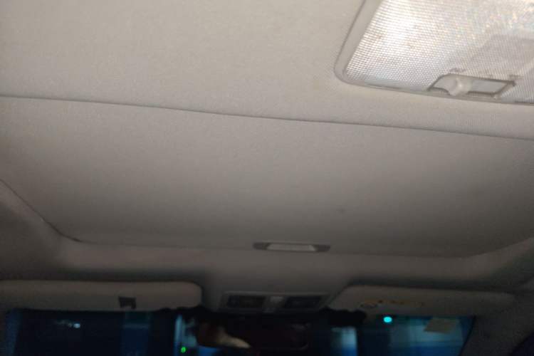 Used Toyota Reiz 2013 2.5V Shangrui Edition Headliner