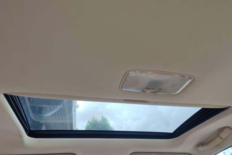Used Toyota Reiz 2013 2.5V Elite Edition Headliner