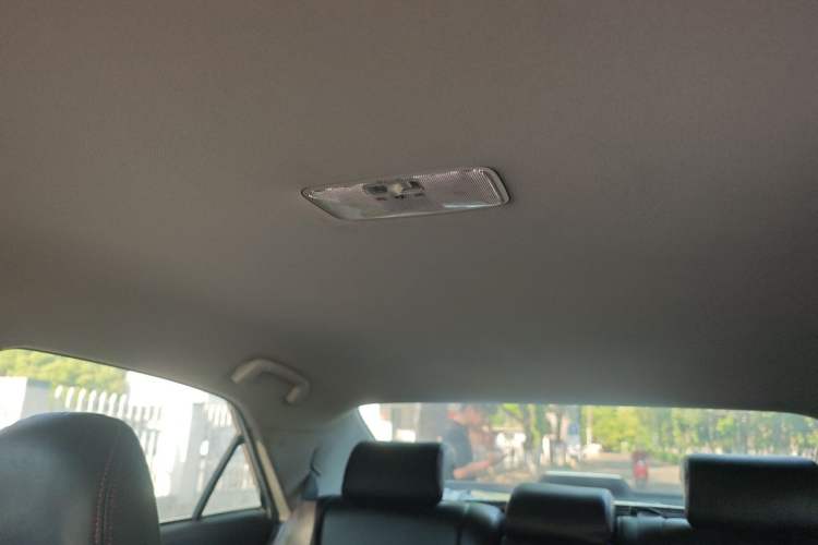 Used Toyota Reiz 2013 2.5S Elite Edition Headliner
