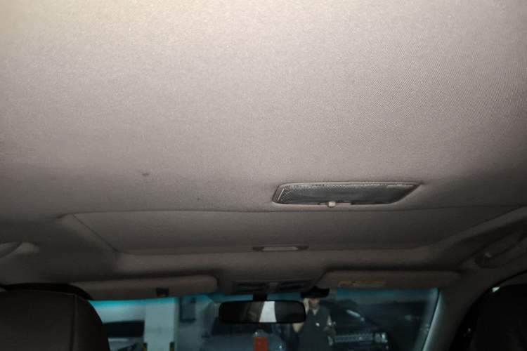 Used Toyota Reiz 2013 2.5V Shangrui Navigation Edition Headliner