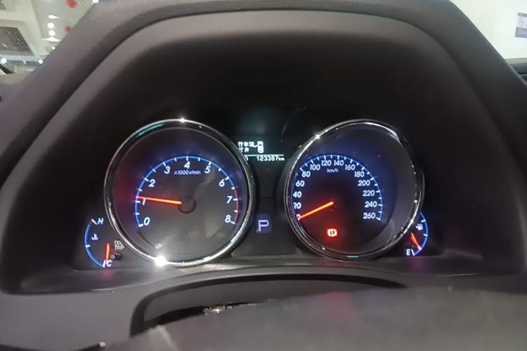 Used Toyota Reiz 2013 2.5V Shangrui Edition Instrument Cluster