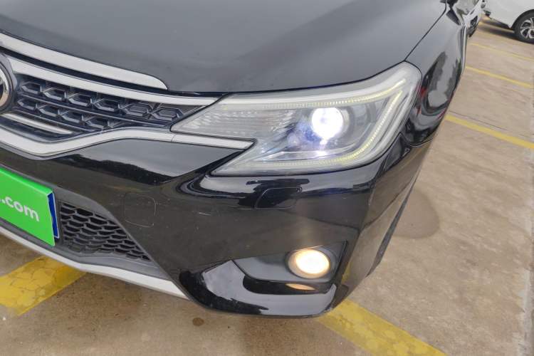 Used Toyota Reiz 2013 2.5V Shangrui Edition Left Front Headlight