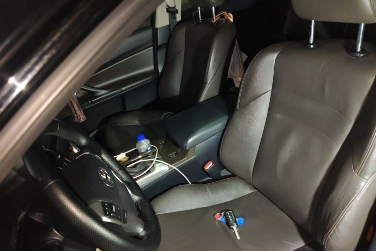 Used Toyota Reiz 2013 2.5V Elite Edition Left Front Seat
