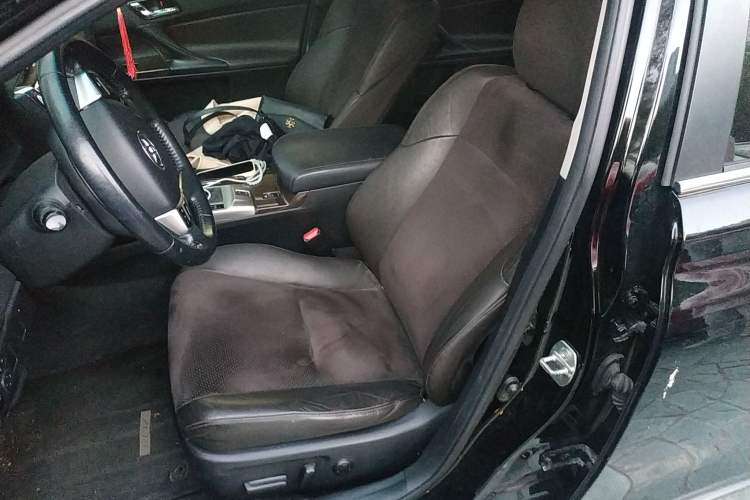 Used Toyota Reiz 2013 2.5V Shangrui Edition Left Front Seat