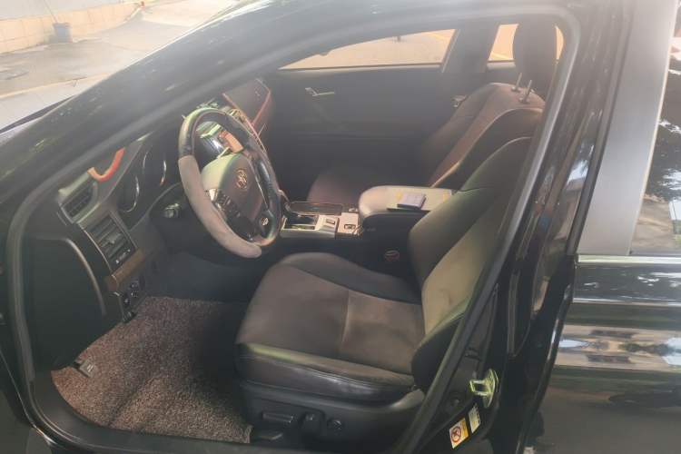 Used Toyota Reiz 2013 2.5V Shangrui Edition Left Front Seat