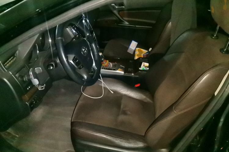Used Toyota Reiz 2013 2.5V Shangrui Edition Left Front Seat