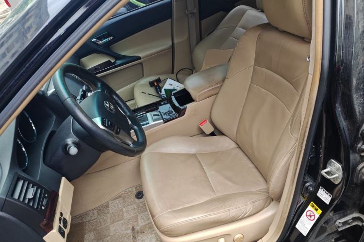 Used Toyota Reiz 2013 2.5V Shangrui Edition Left Front Seat