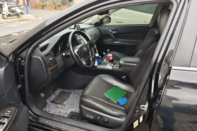 Used Toyota Reiz 2013 2.5V Elite Edition Left Front Seat