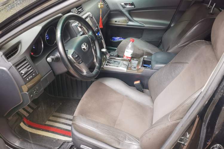 Used Toyota Reiz 2013 2.5V Shangrui Edition Left Front Seat