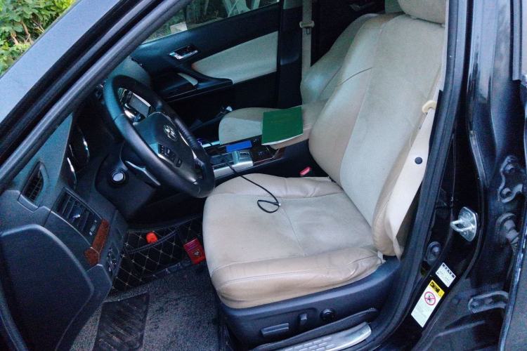 Used Toyota Reiz 2013 2.5V Shangrui Edition Left Front Seat