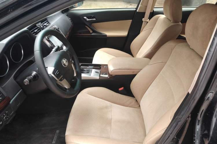 Used Toyota Reiz 2013 2.5V Shangrui Edition Left Front Seat