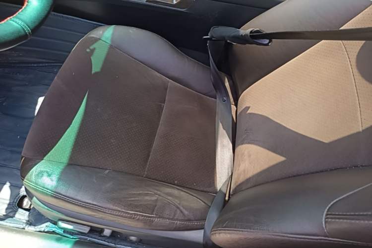 Used Toyota Reiz 2013 2.5V Shangrui Edition Left Front Seat