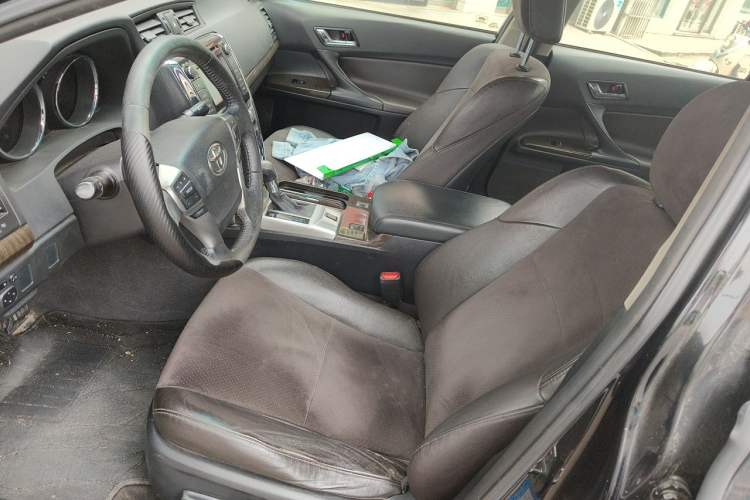 Used Toyota Reiz 2013 2.5V Shangrui Edition Left Front Seat