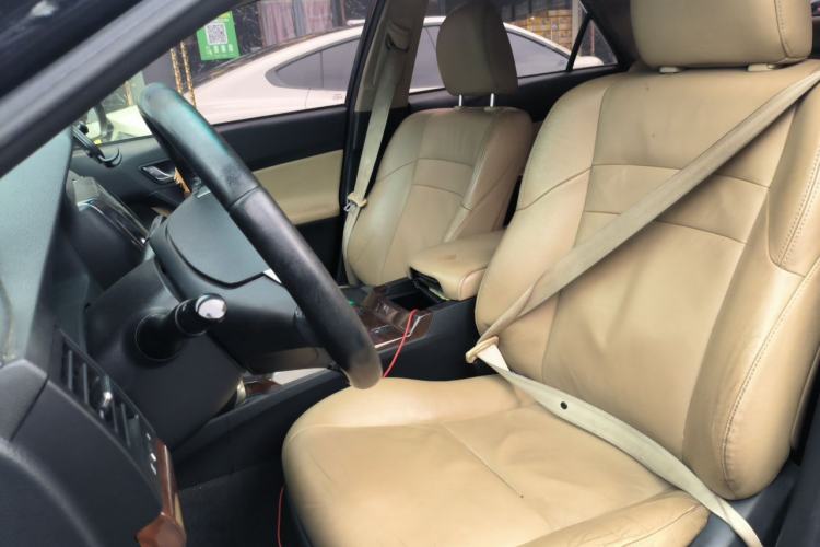 Used Toyota Reiz 2013 2.5V Elite Edition Left Front Seat