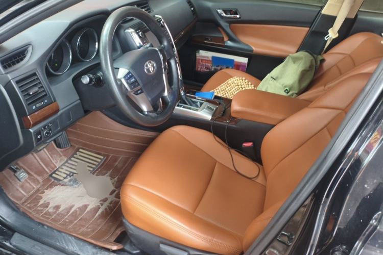 Used Toyota Reiz 2013 2.5S Elite Edition Left Front Seat