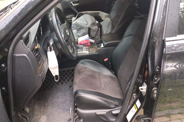 Used Toyota Reiz 2013 2.5S Elite Edition Left Front Seat