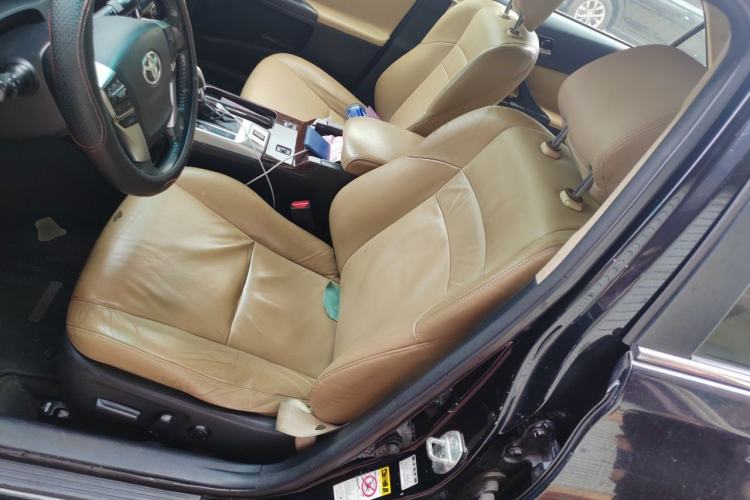 Used Toyota Reiz 2013 2.5V Elite Edition Left Front Seat