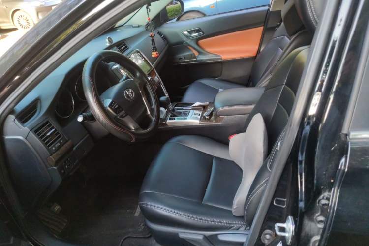 Used Toyota Reiz 2013 2.5S Elite Edition Left Front Seat