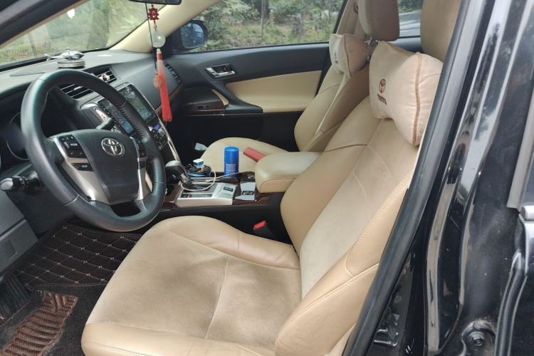 Used Toyota Reiz 2013 2.5V Shangrui Navigation Edition Left Front Seat