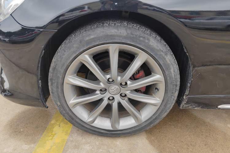 Used Toyota Reiz 2013 2.5V Shangrui Edition Left Front Wheel Hub