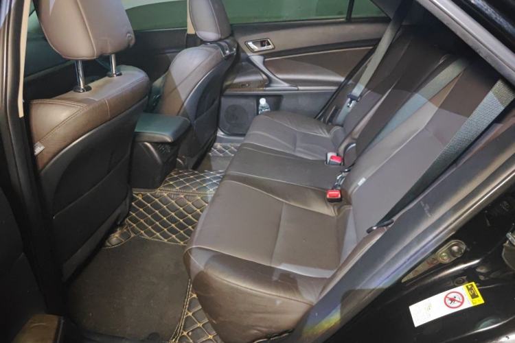 Used Toyota Reiz 2013 2.5V Elite Edition Left Rear Seat