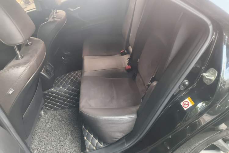 Used Toyota Reiz 2013 2.5V Shangrui Edition Left Rear Seat