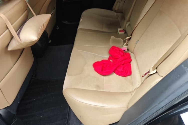 Used Toyota Reiz 2013 2.5V Shangrui Edition Left Rear Seat