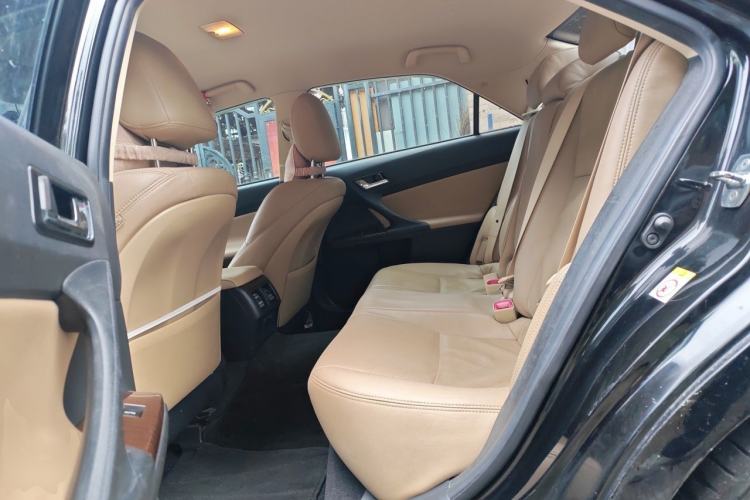 Used Toyota Reiz 2013 2.5S Elite Edition Left Rear Seat