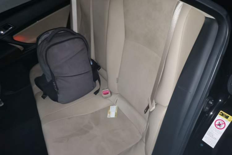 Used Toyota Reiz 2013 2.5V Shangrui Edition Left Rear Seat