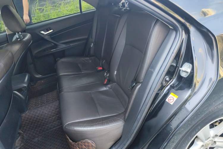 Used Toyota Reiz 2013 2.5V Elite Edition Left Rear Seat