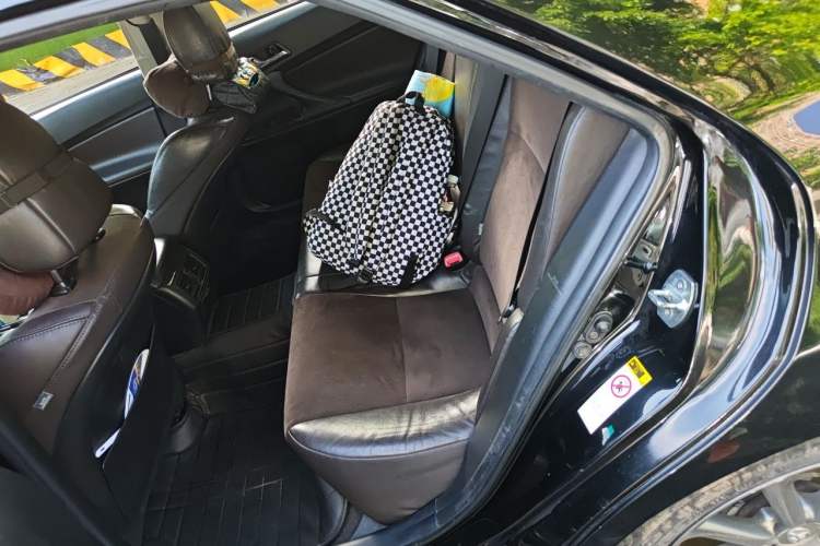 Used Toyota Reiz 2013 2.5V Shangrui Edition Left Rear Seat