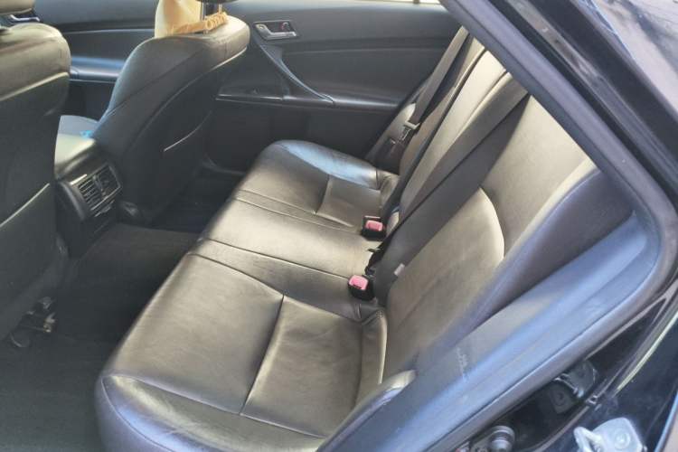 Used Toyota Reiz 2013 2.5V Elite Edition Left Rear Seat