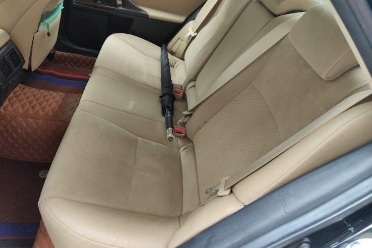 Used Toyota Reiz 2013 2.5V Shangrui Edition Left Rear Seat