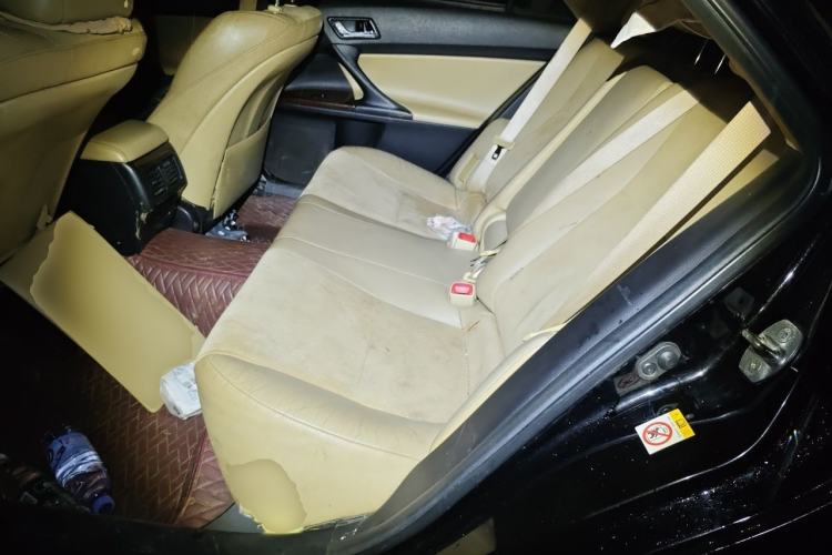 Used Toyota Reiz 2013 2.5V Shangrui Edition Left Rear Seat