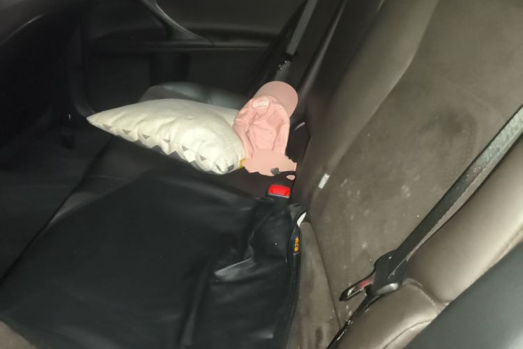 Used Toyota Reiz 2013 2.5V Shangrui Edition Left Rear Seat