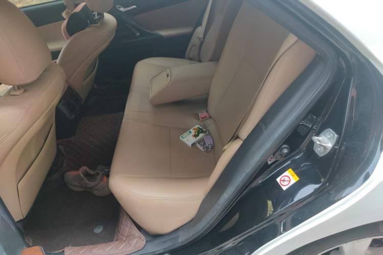 Used Toyota Reiz 2013 2.5S Elite Edition Left Rear Seat