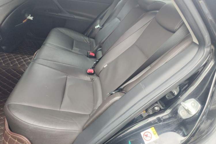 Used Toyota Reiz 2013 2.5V Elite Edition Left Rear Seat