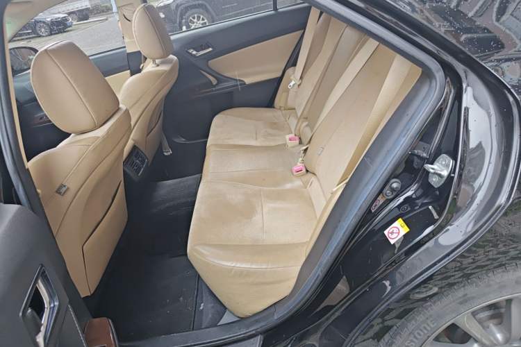Used Toyota Reiz 2013 2.5V Shangrui Navigation Edition Left Rear Seat