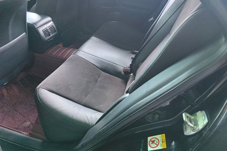 Used Toyota Reiz 2013 2.5V Shangrui Edition Left Rear Seat