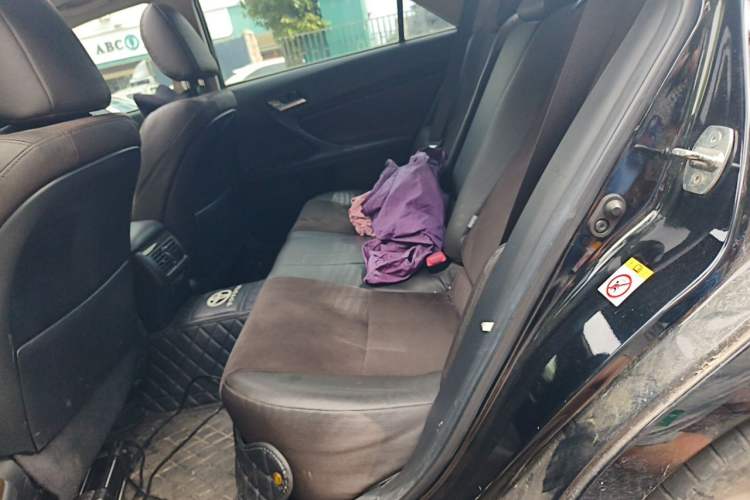 Used Toyota Reiz 2013 2.5V Shangrui Edition Left Rear Seat