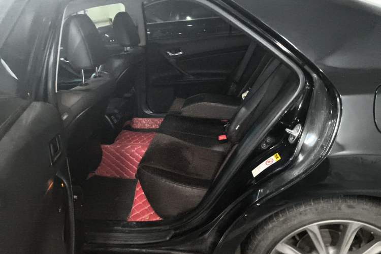 Used Toyota Reiz 2013 2.5V Shangrui Navigation Edition Left Rear Seat