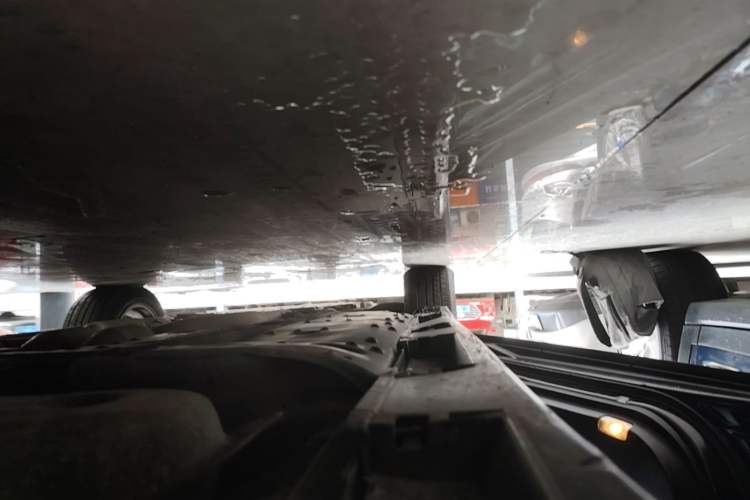 Used Toyota Reiz 2013 2.5V Elite Edition Left Side Sill
