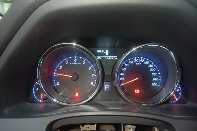 Used Toyota Reiz 2013 2.5V Shangrui Edition Odometer Close Up