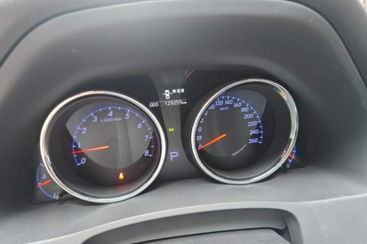 Used Toyota Reiz 2013 2.5S Elite Edition Odometer Close Up